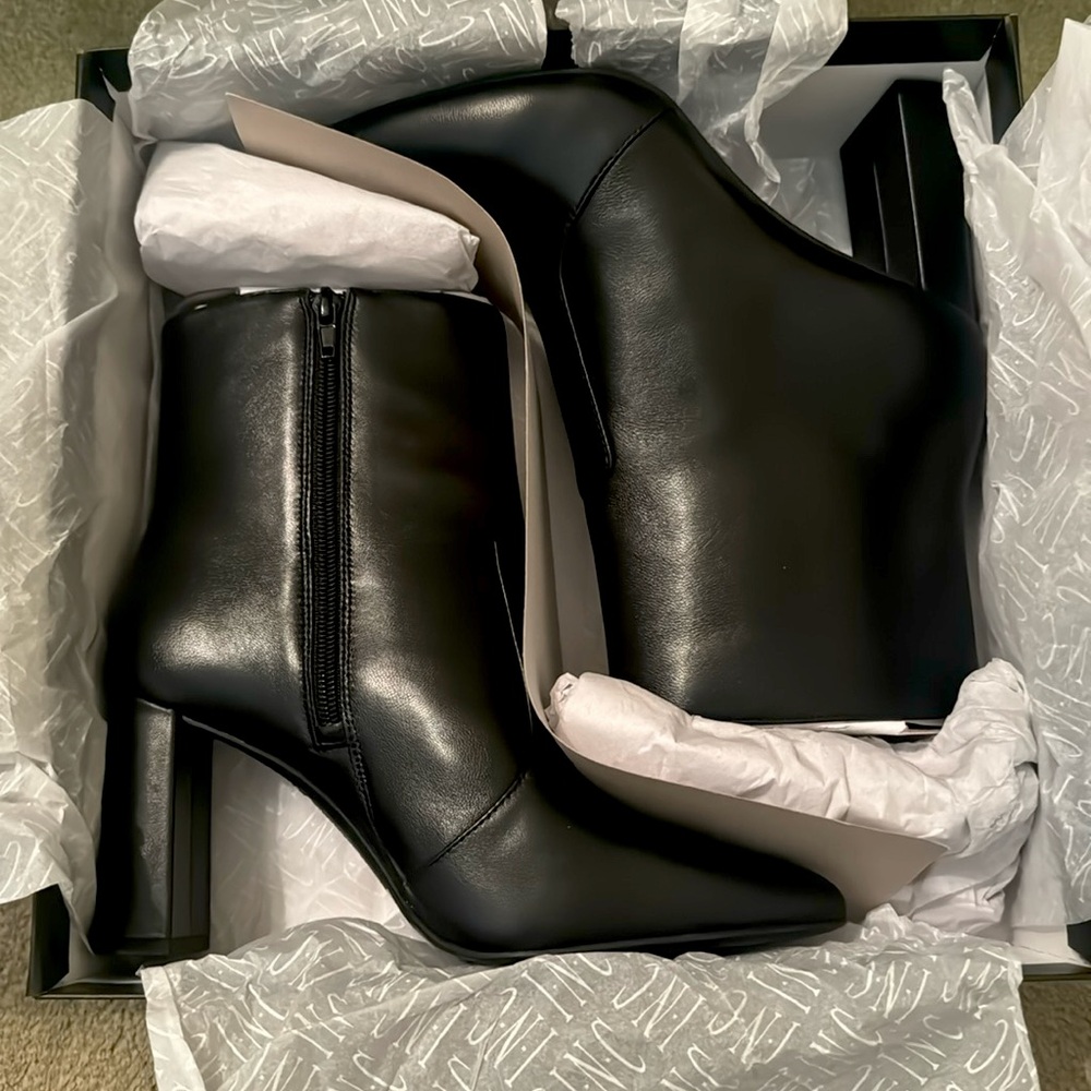 leather pointed toe booties 9.5